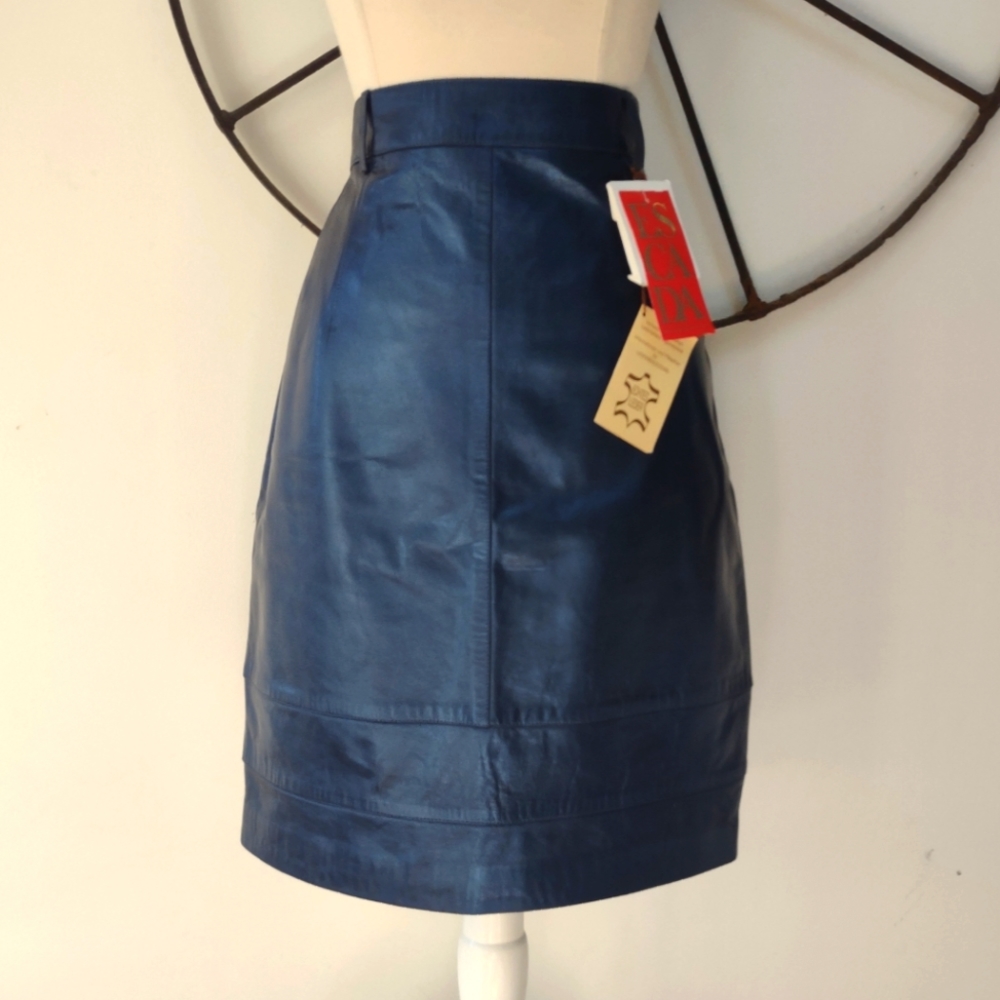 ESCADA metallic navy "Lederrock" Leather high waisted mini skirt 38 NWT $1240